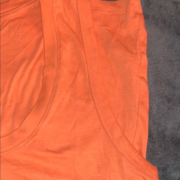 A new day Orange tank top - Picture 3 of 3